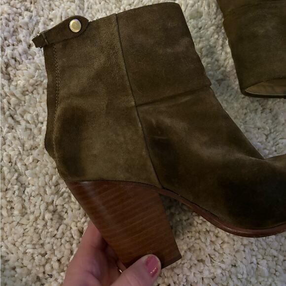 Rag & Bone Mineral Green Suede Leather Bottom Newbury Heeled Booties 36.5 - Picture 4 of 9